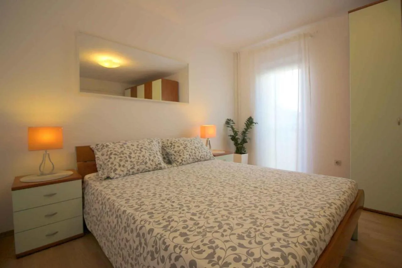 Apartment In Porec/Istrien 40339